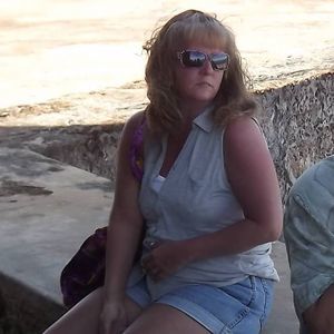 Meet your Posher, Deborah